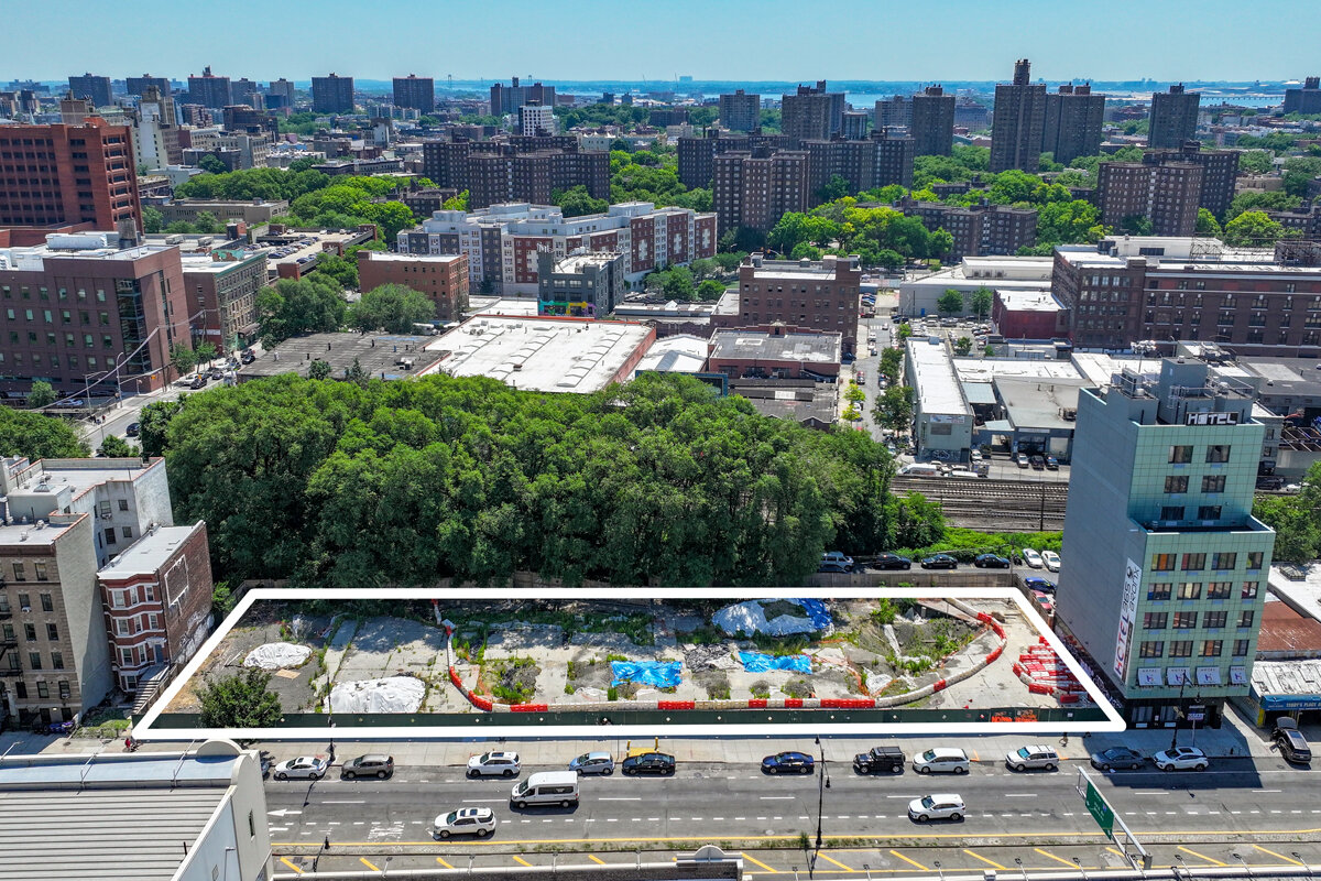 350 Grand Concourse, Mott Haven Bronx